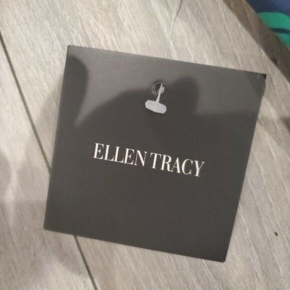 Ellen Tracy women's floral Keyhole High-Neck one piece Swimsuit size 8 - Picture 11 of 12